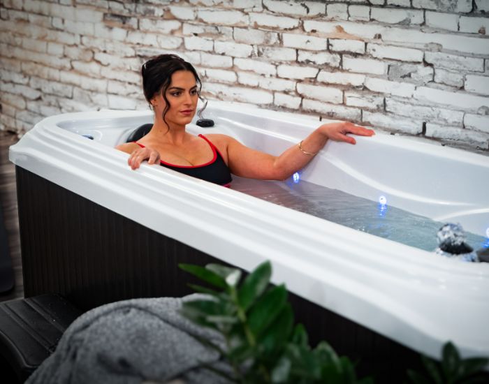 Cold Tubs with Waterfall feature
