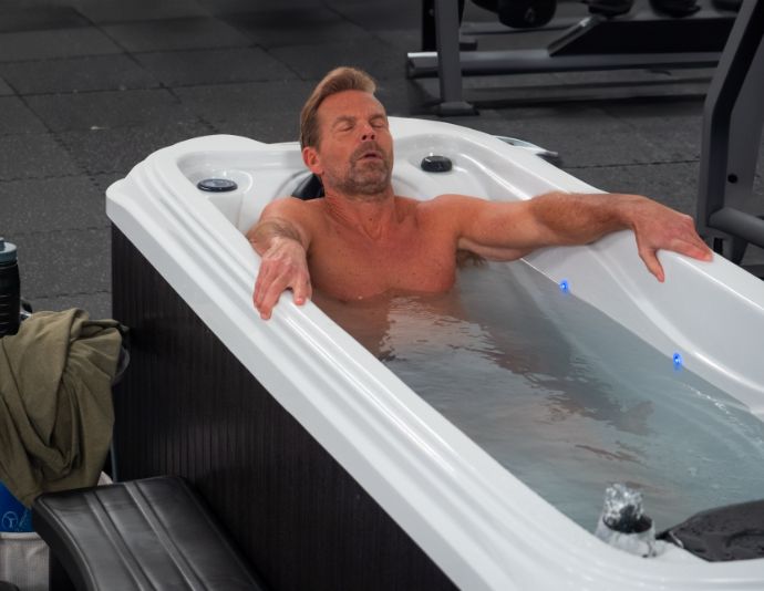 Premium-quality cold plunge tubs in austin