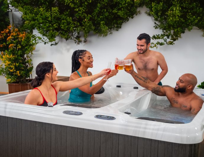 Cold Plunge Tubs For Sale in Warren, Michigan